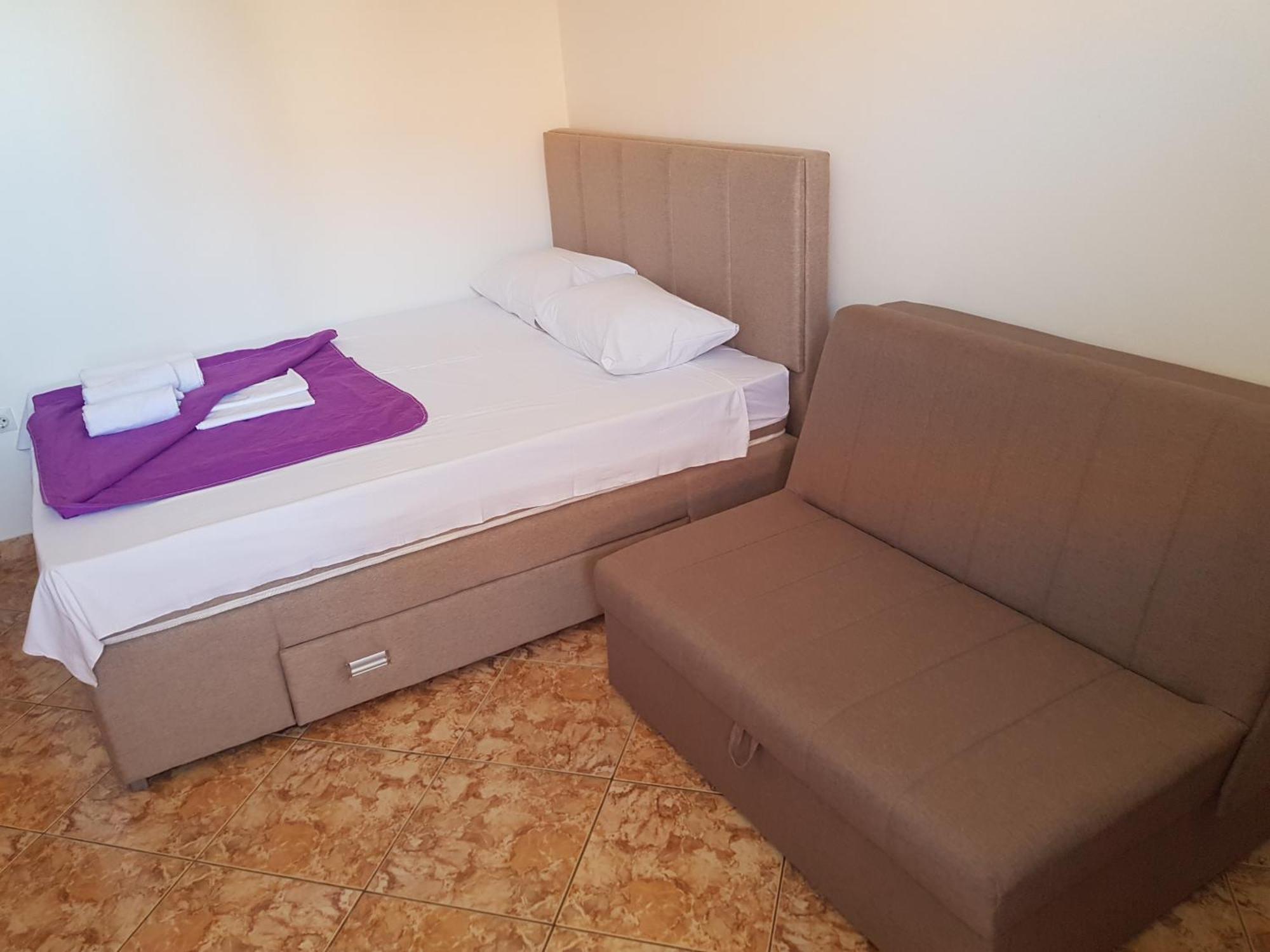 Apartments Drobni Pijesak Petrovac Ruang foto