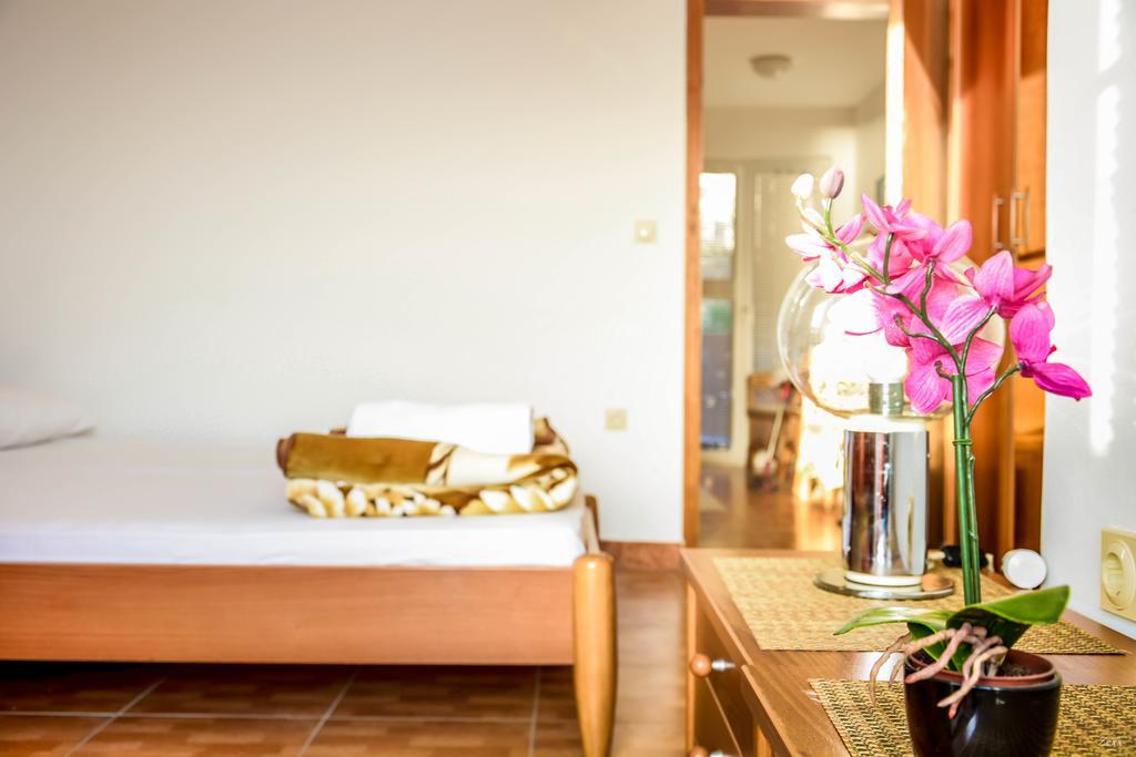Apartments Drobni Pijesak Petrovac Bagian luar foto