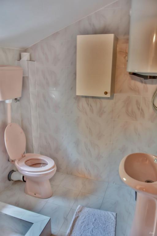 Apartments Drobni Pijesak Petrovac Bagian luar foto