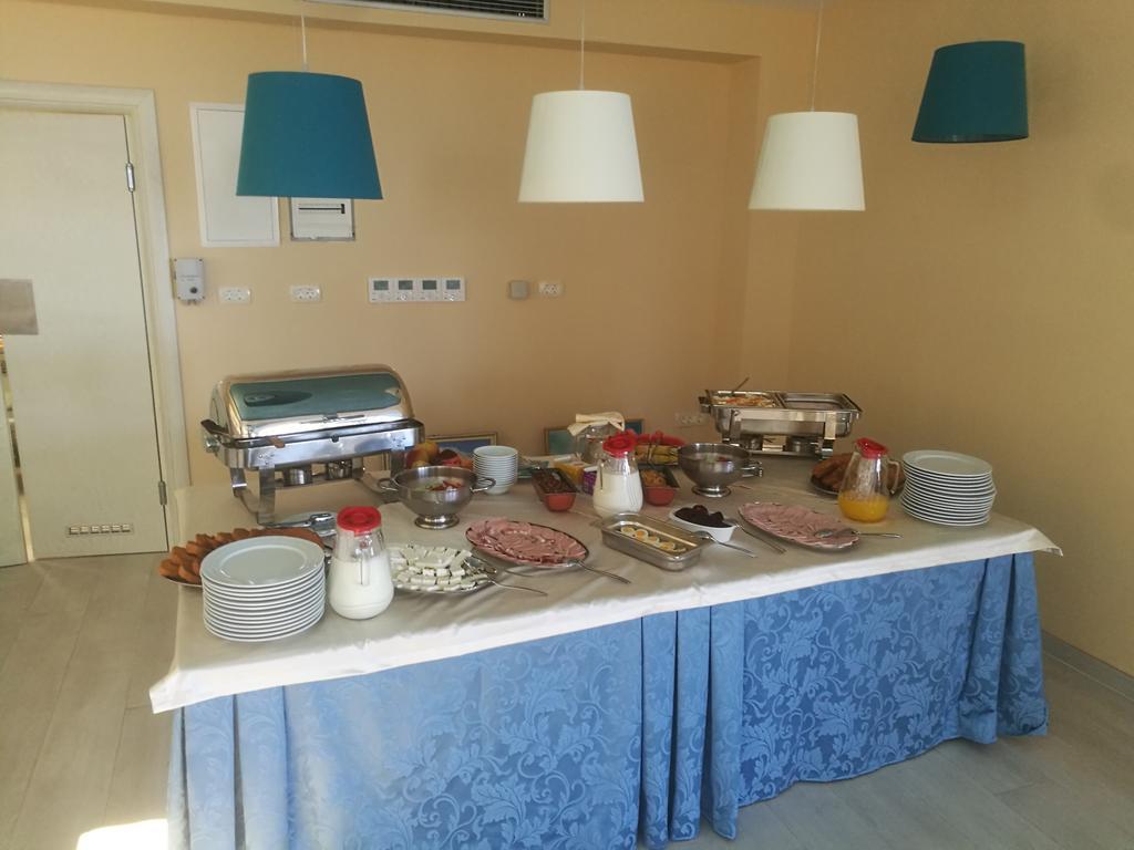 Apartments Drobni Pijesak Petrovac Bagian luar foto